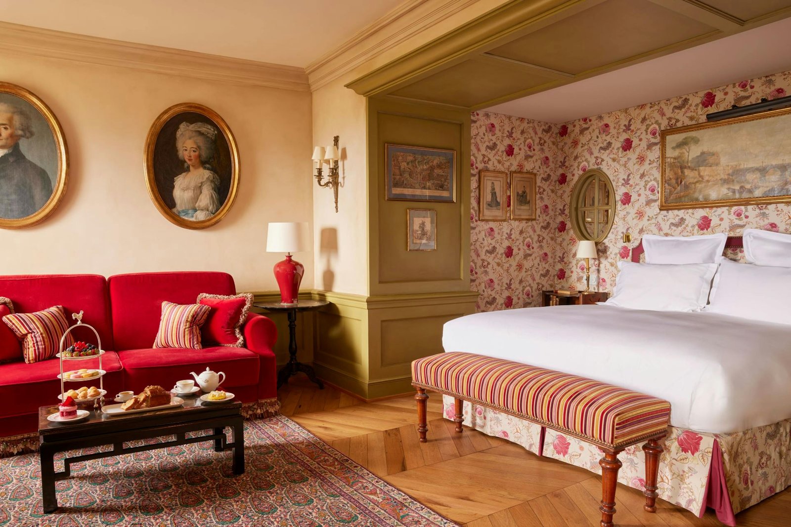 Airelles La Bastide, Gordes, rooms