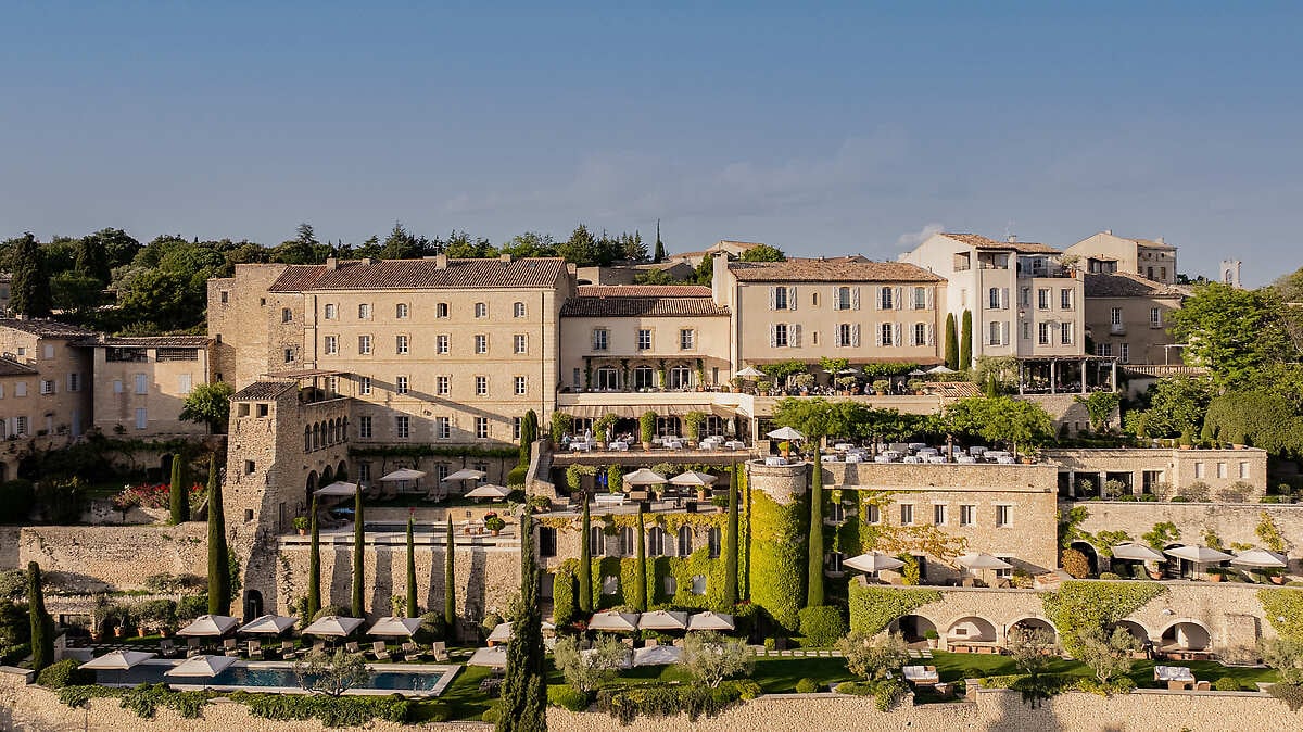 Airelles La Bastide, Gordes, backstory