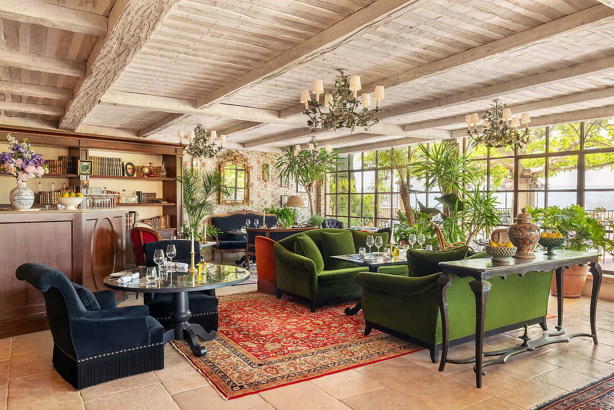 Airelles La Bastide, Gordes, eat & drink