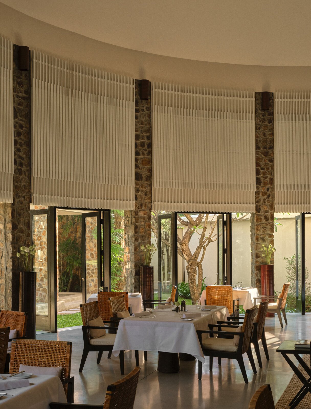 Amansara, eat & drink