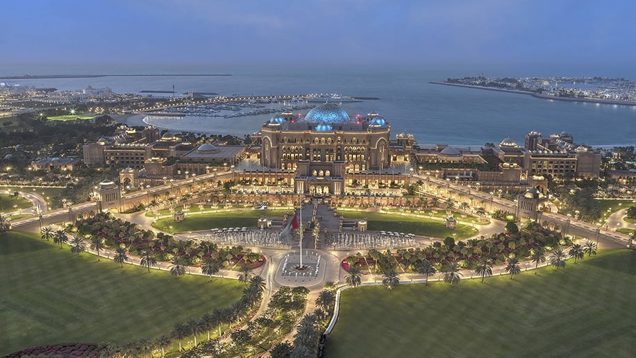 Emirates Palace Mandarin Oriental, backstory