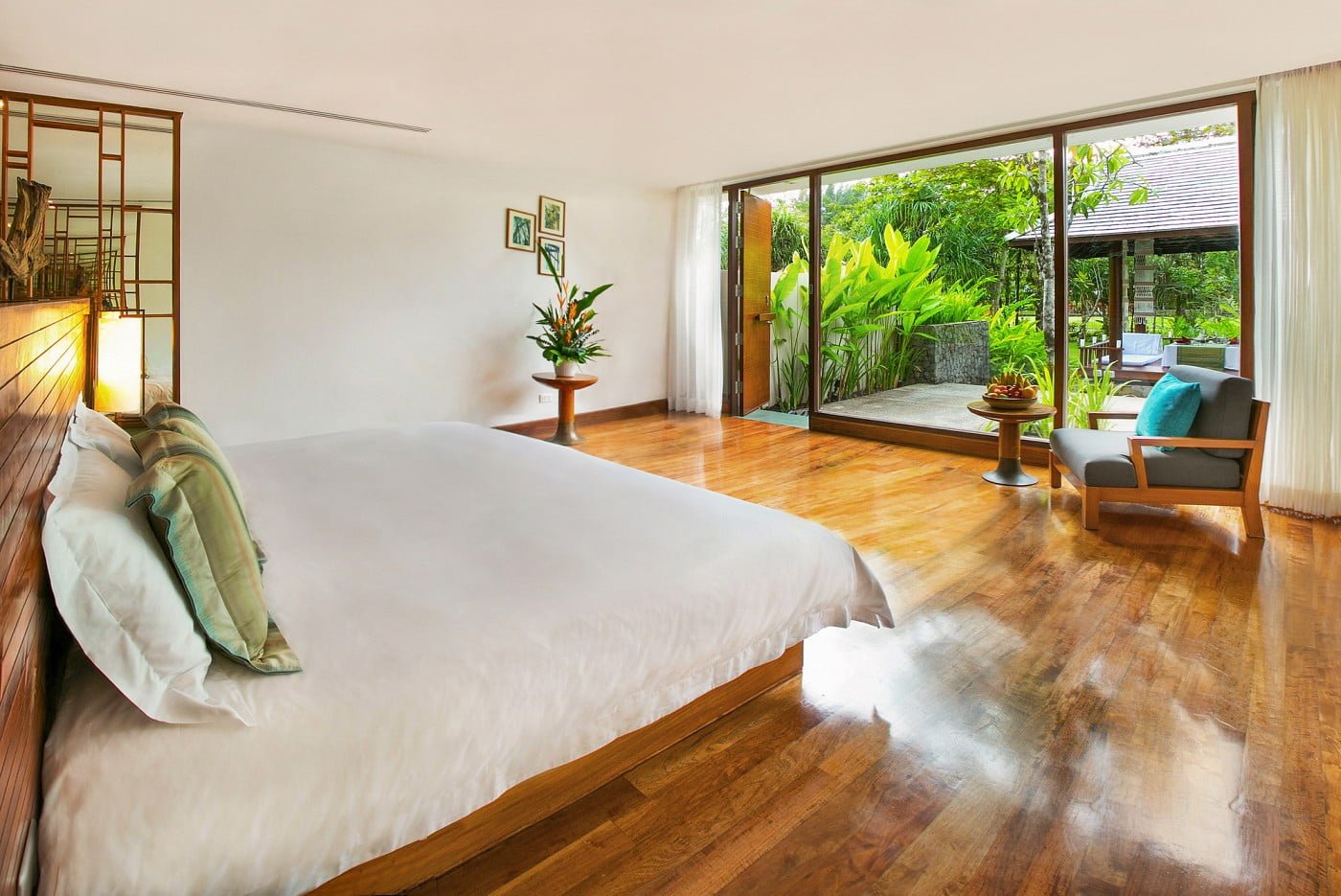 The Sarojin, rooms
