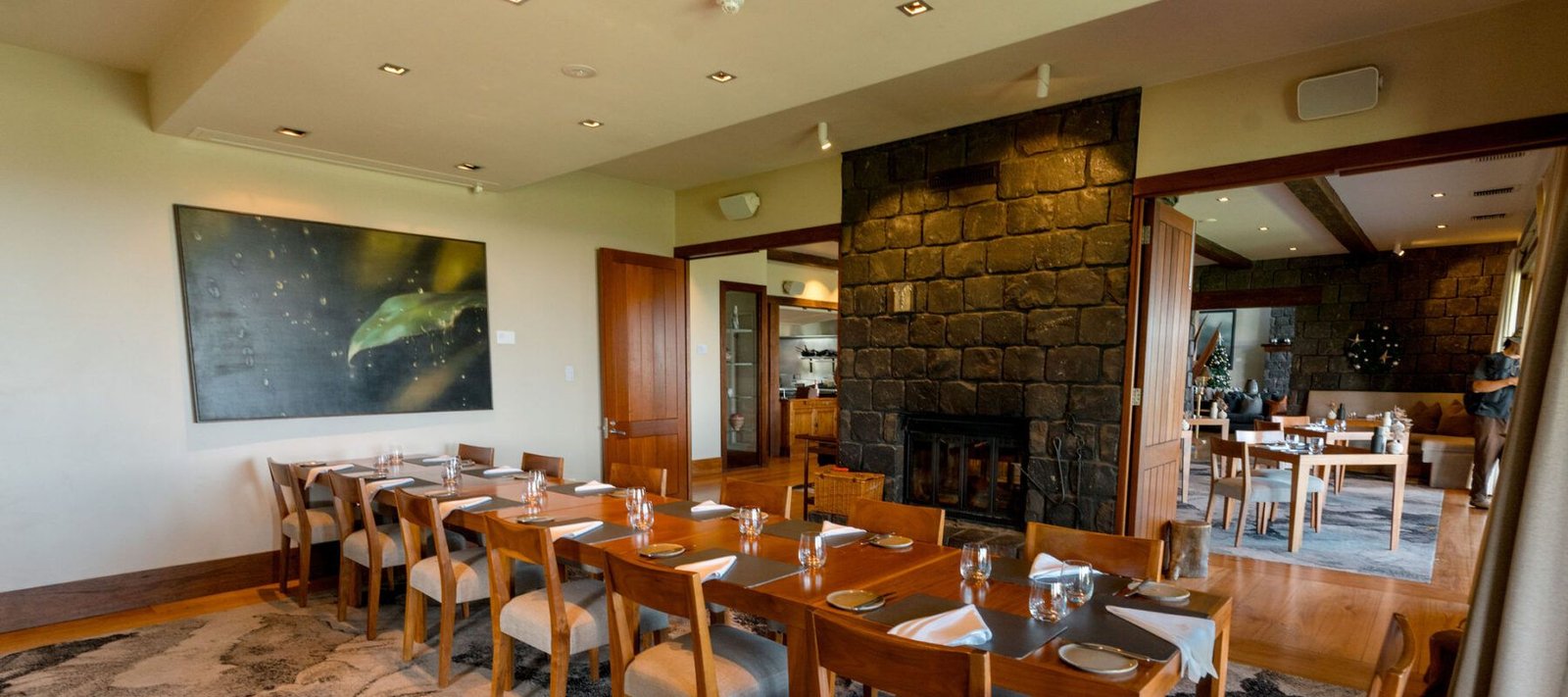 Spicers Peak Lodge, at the table