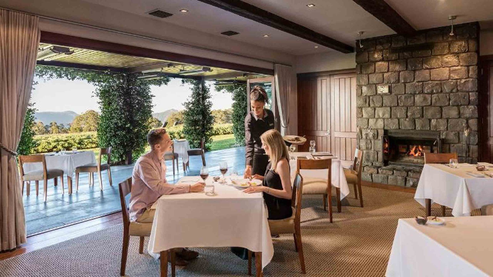 Spicers Peak Lodge, the peak restaurant