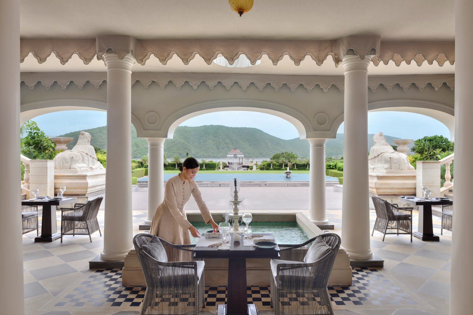 Raffles Udaipur, eat & drink