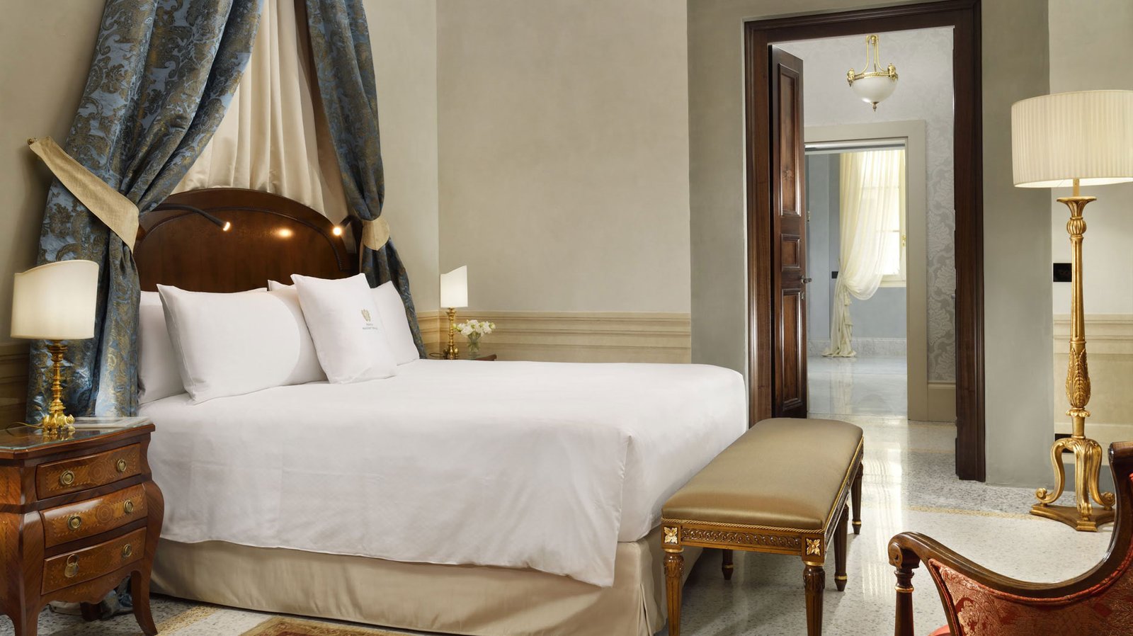 Palazzo Portinari Salviati, rooms
