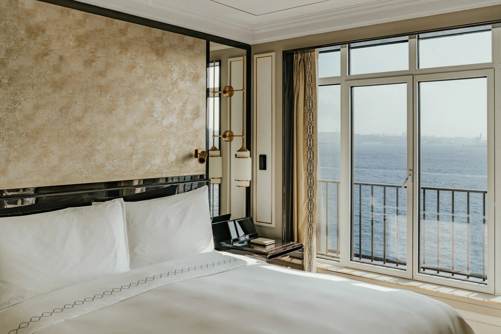 The Peninsula Istanbul, rooms