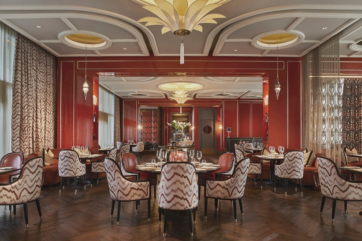 Four Seasons Hotel Jakarta, alto restaurant & bar