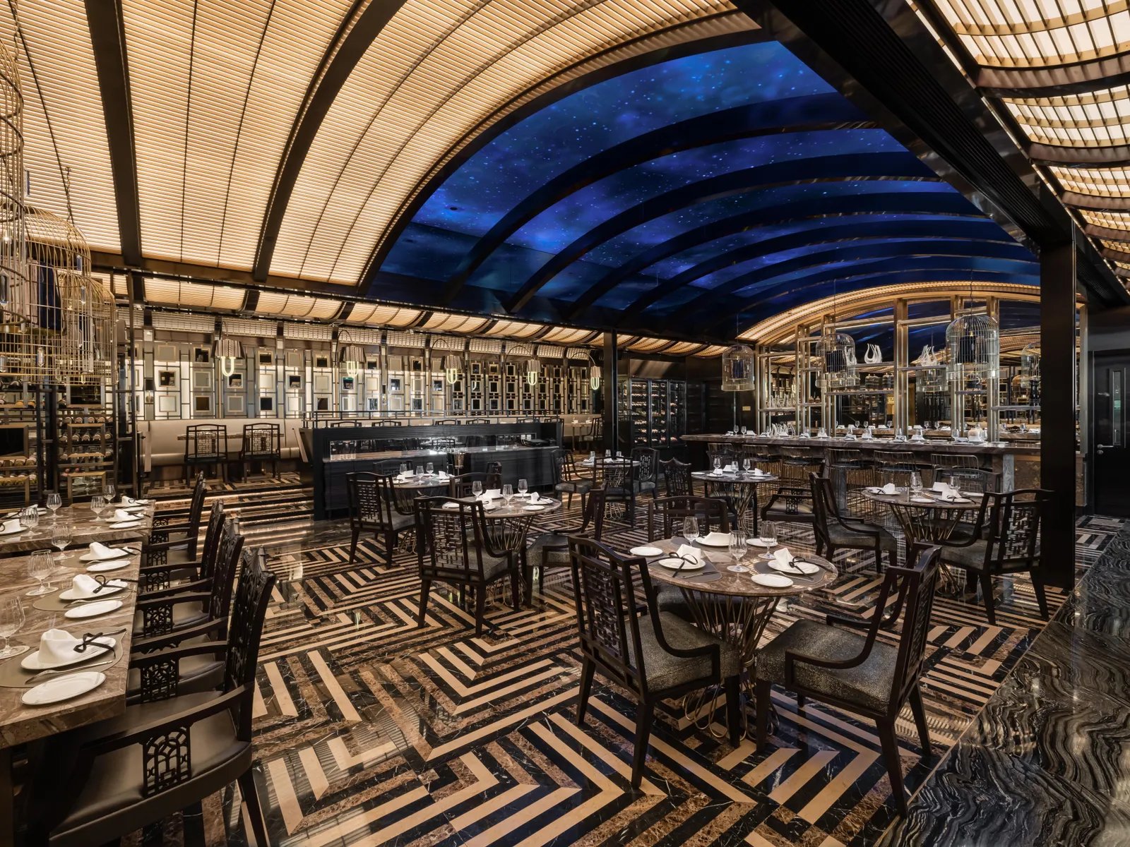 The Karl Lagerfeld, eat & drink