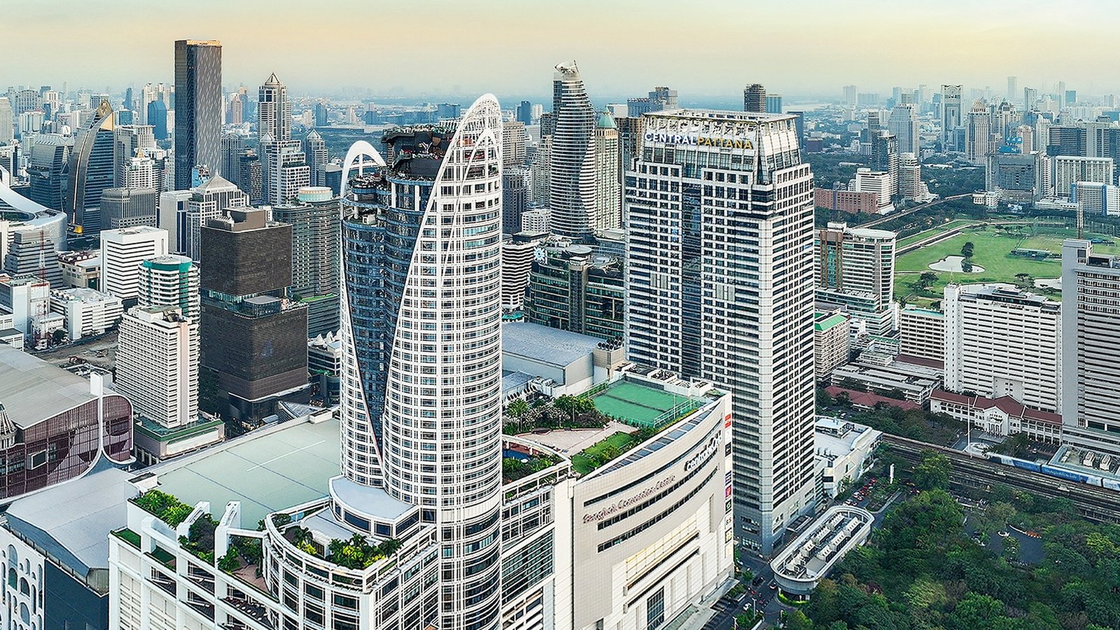 Centara Grand at CentralWorld — vibe