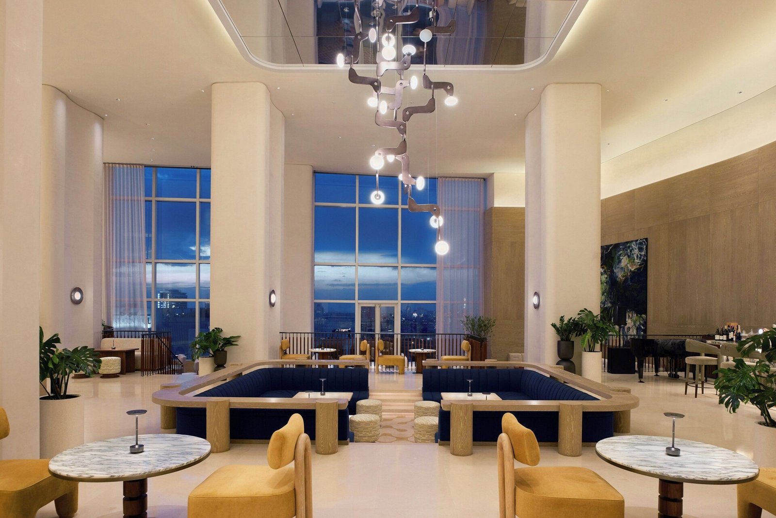 Centara Grand at CentralWorld — eat & drink