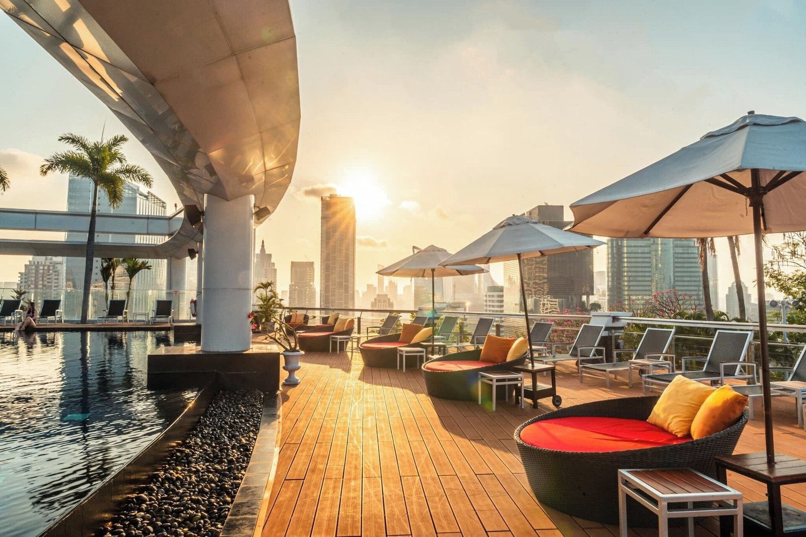 Centara Grand at CentralWorld — vibe