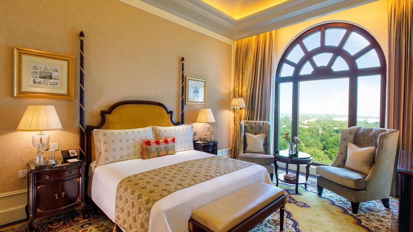 The Leela Palace New Delhi, rooms