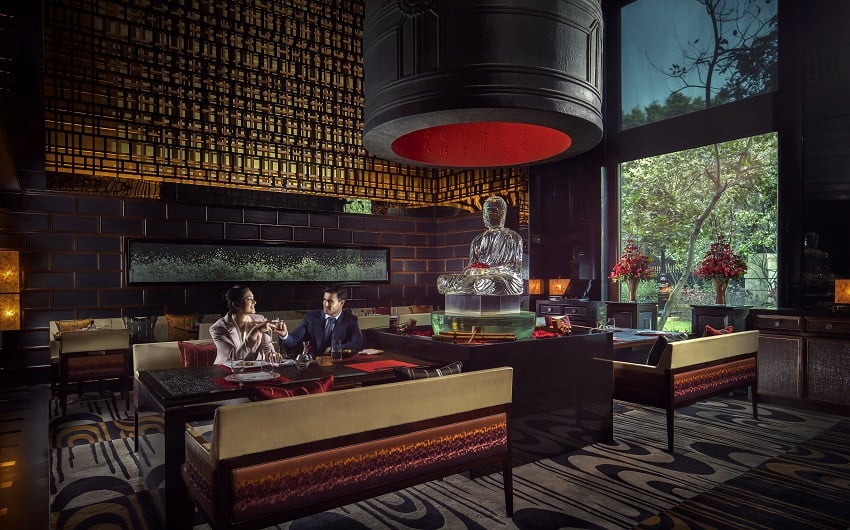 The Leela Palace New Delhi, eat & drink