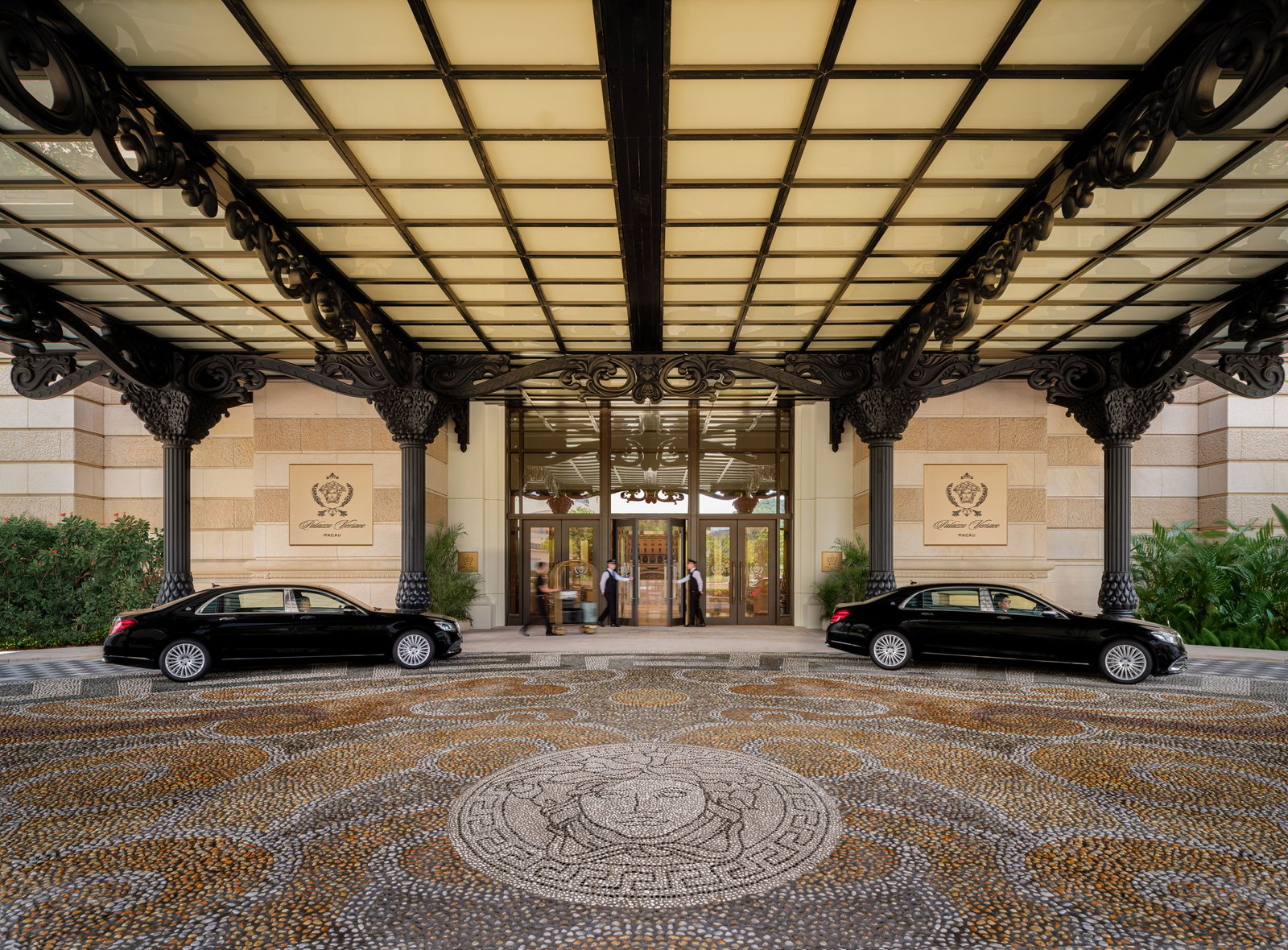 Palazzo Versace Macau, backstory