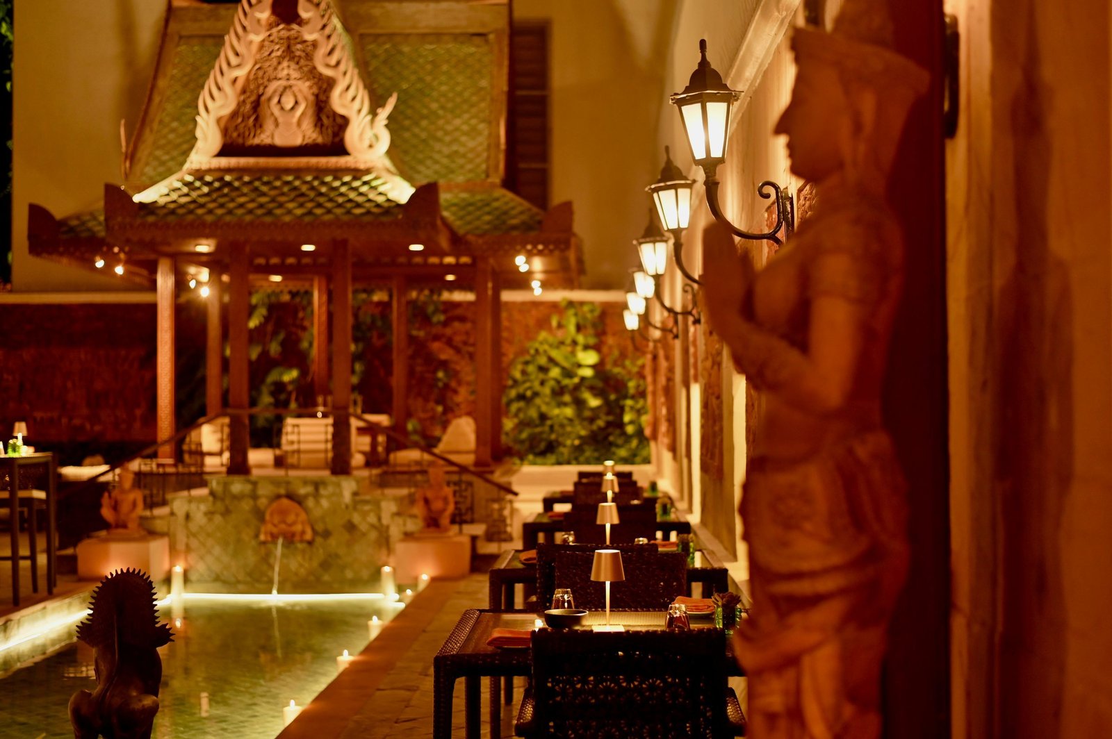 The Imperial Spa & Salon, eat & drink