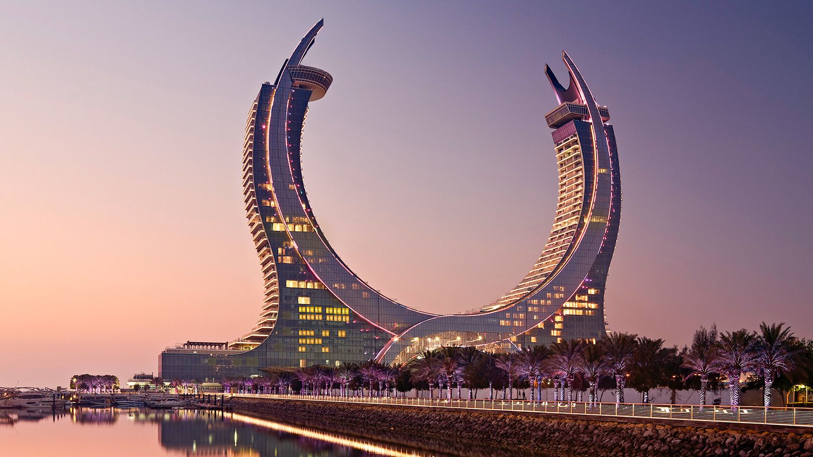 Raffles Doha, backstory