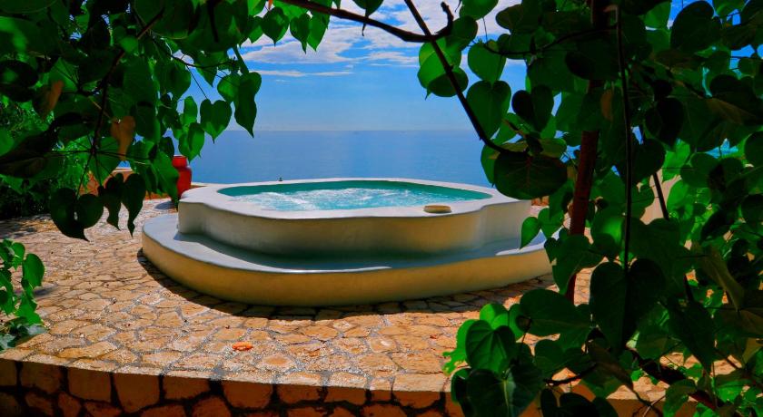The Caves Hotel, wellness