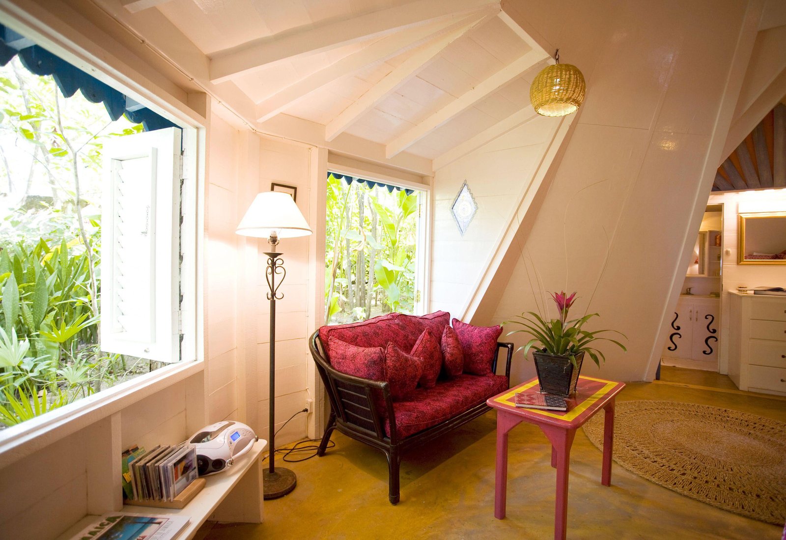 The Caves Hotel, rooms