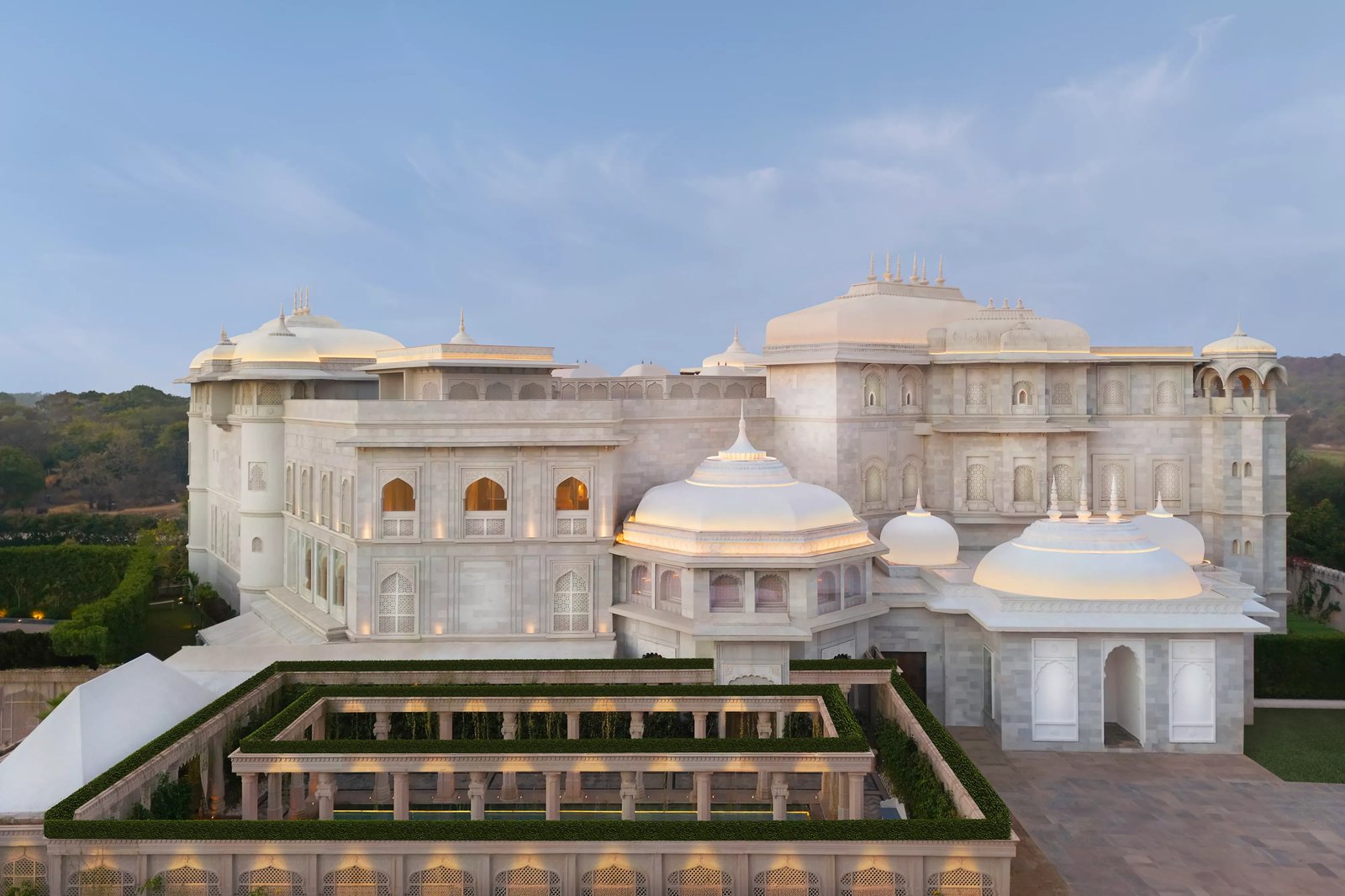 Raffles Jaipur, backstory