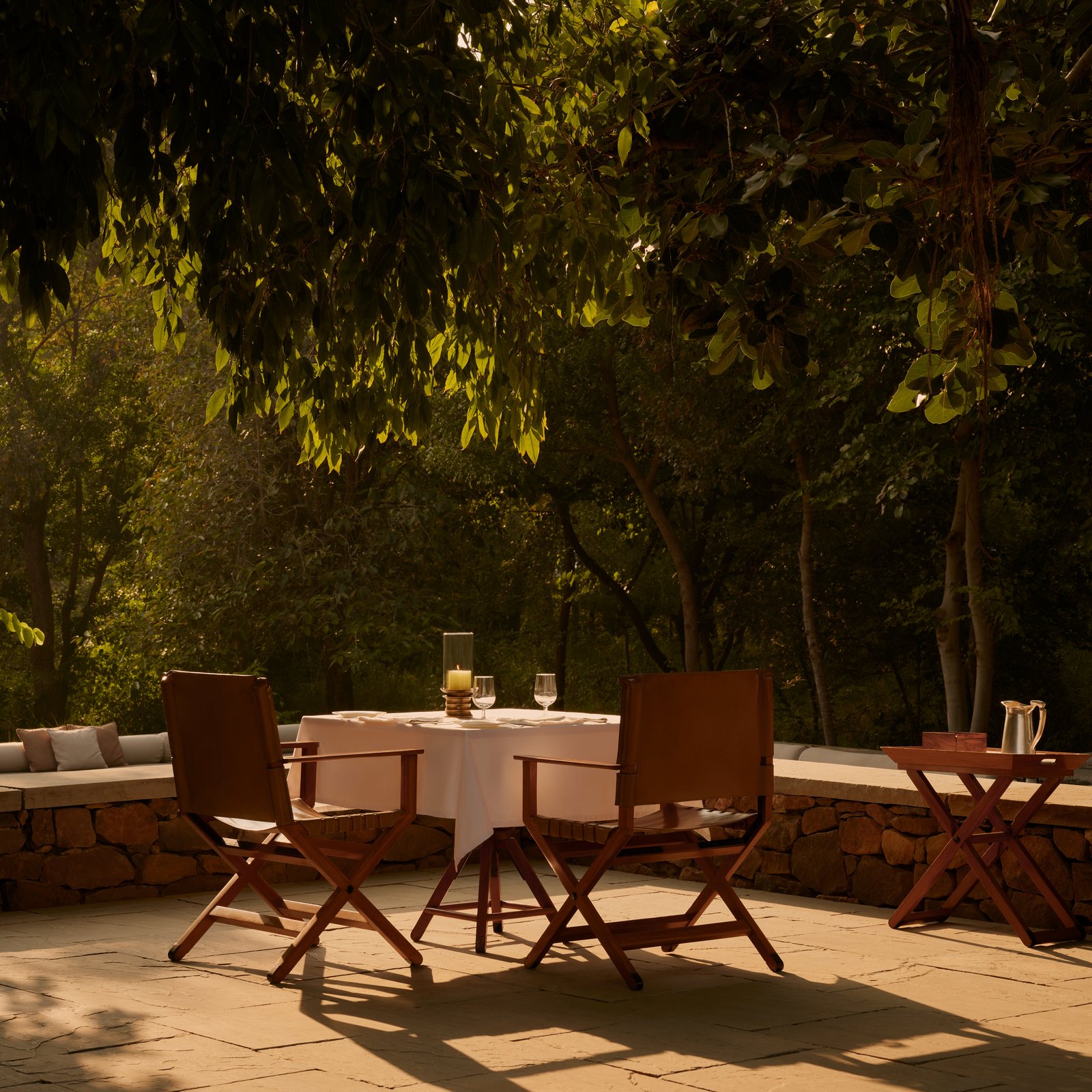 Aman-i-khas, eat & drink