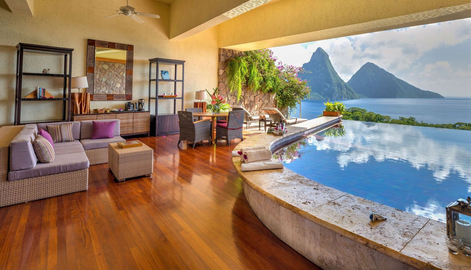 Jade Mountain Resort, rooms