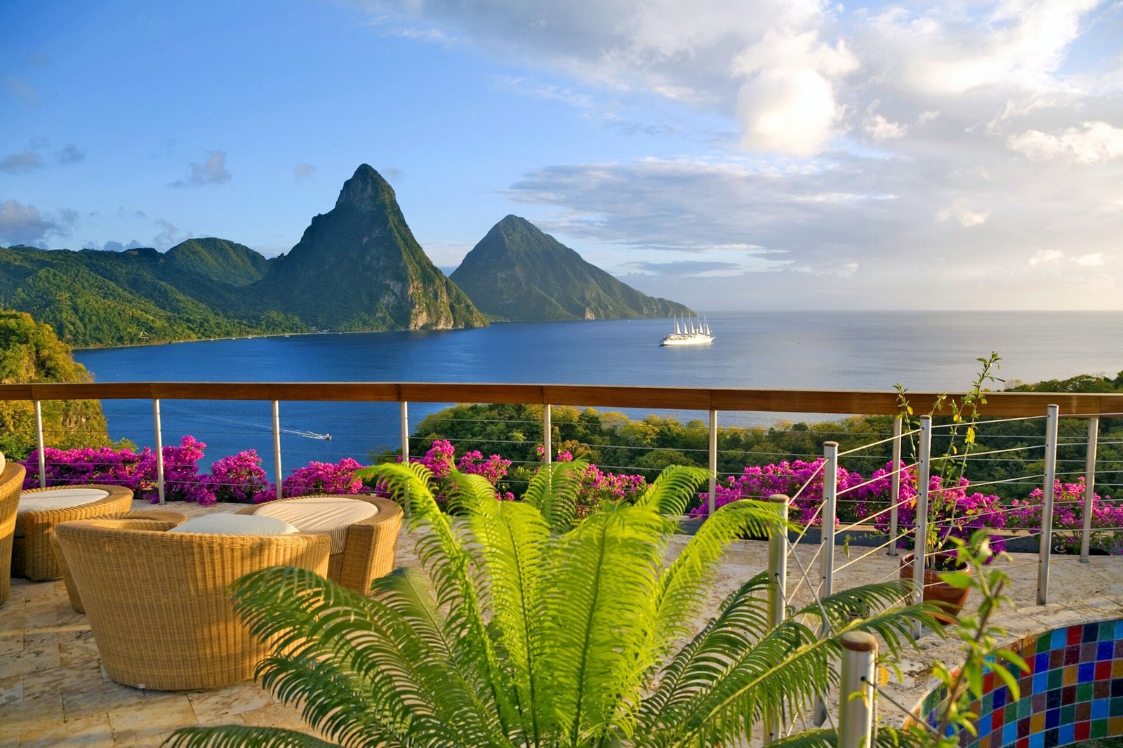 Jade Mountain Resort, vibe