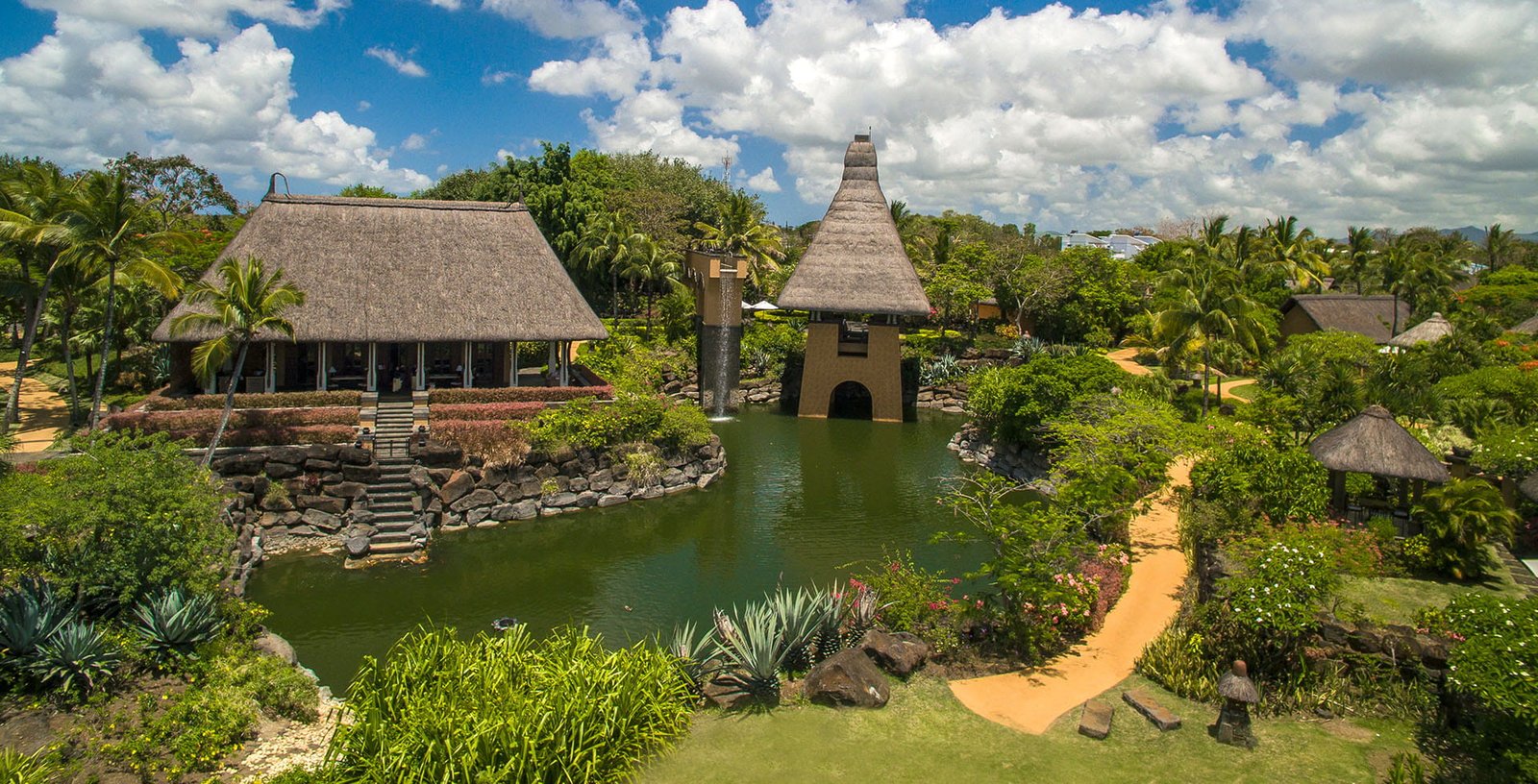 The Oberoi, Mauritius, backstory