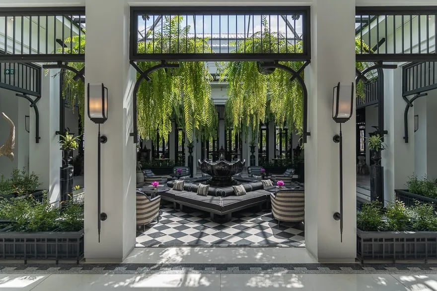 The Siam — vibe