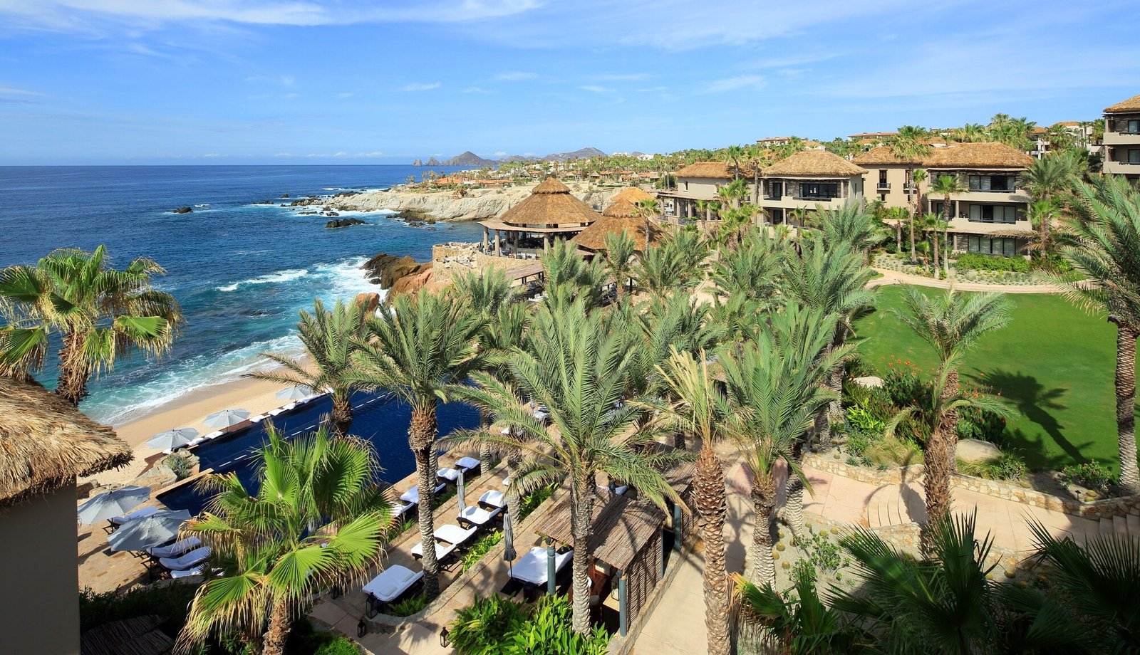 Esperanza, Auberge Collection, backstory