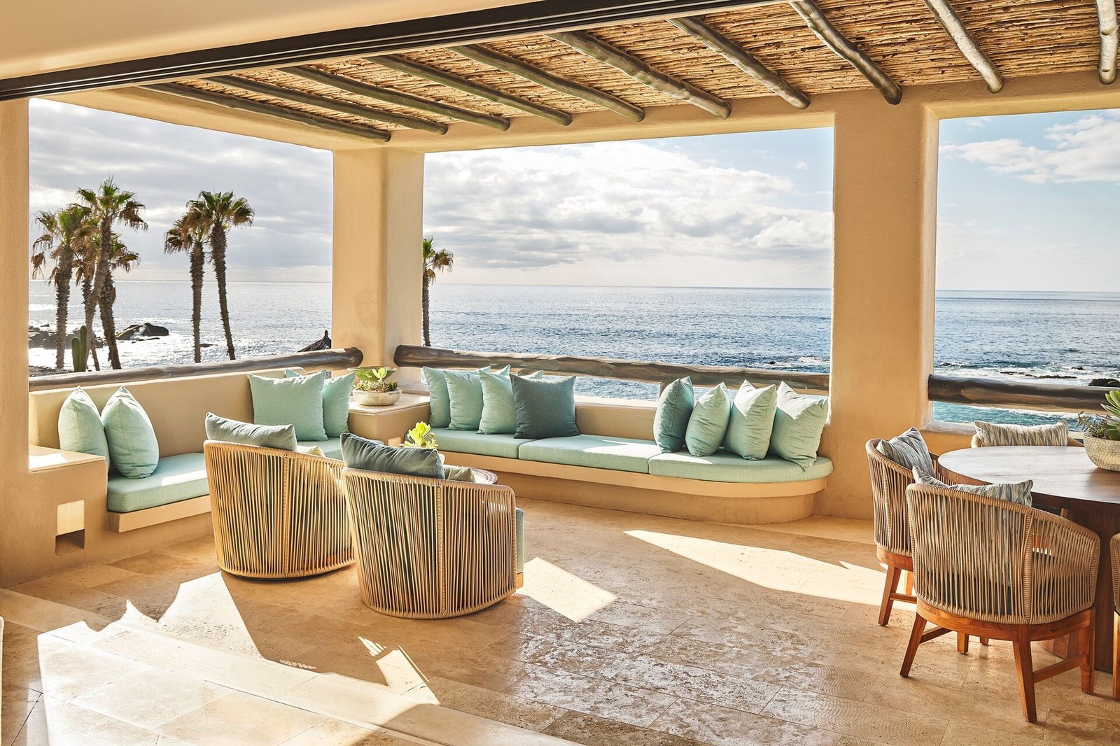 Esperanza, Auberge Collection, vibe