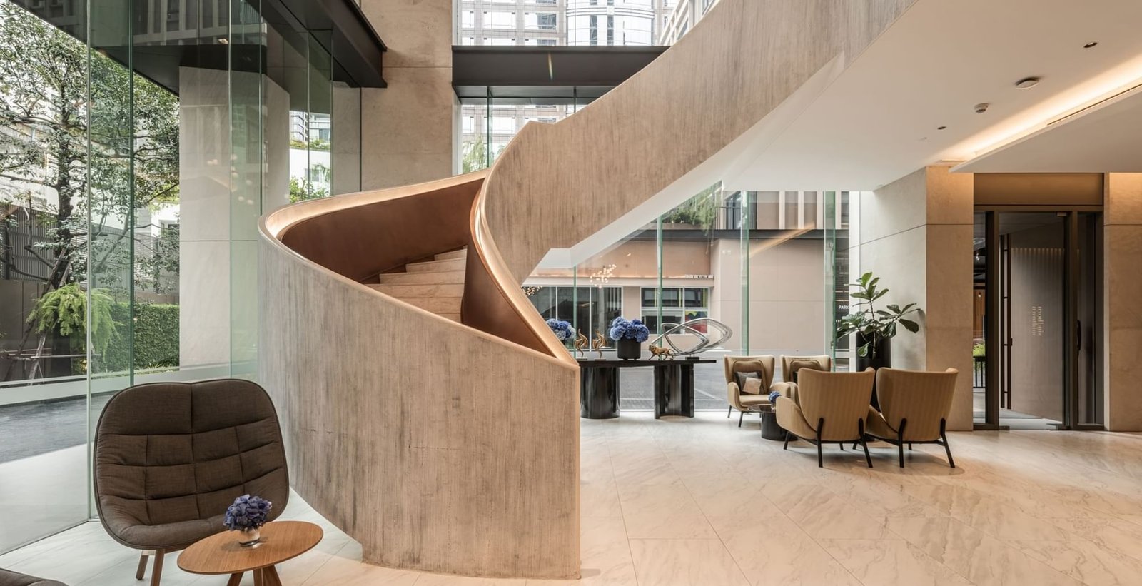 Sindhorn Midtown Hotel Bangkok, Vignette Collection — vibe
