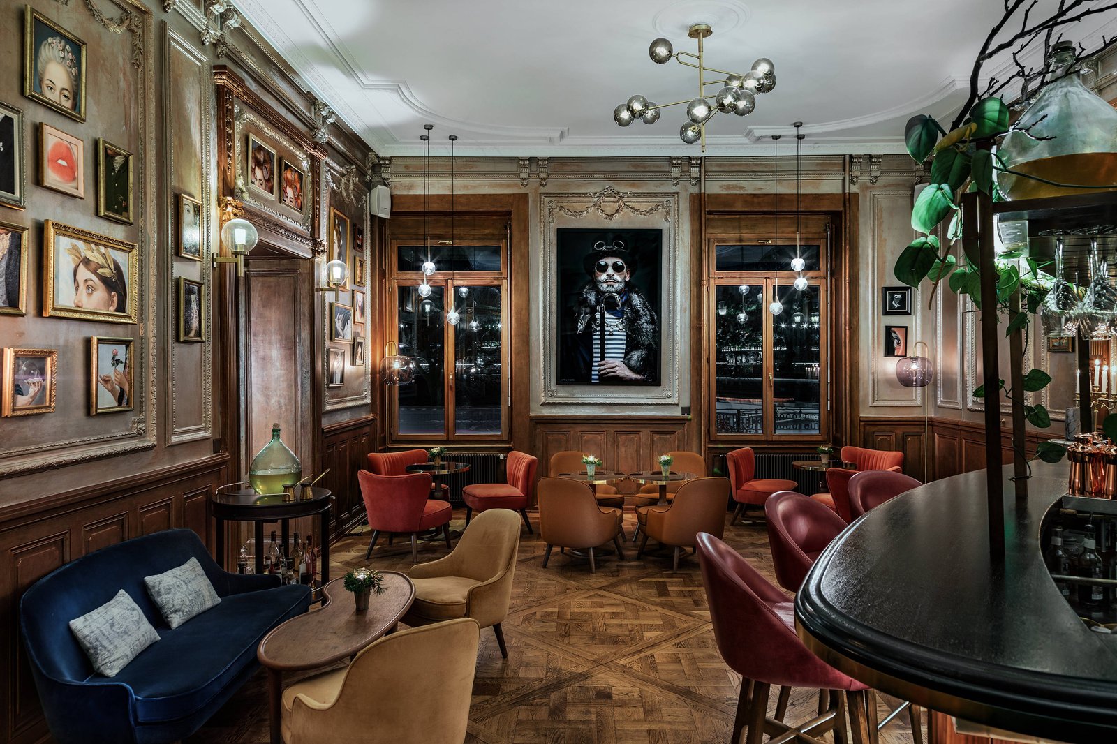 The Ritz-Carlton Hotel de la Paix, Geneva, eat & drink