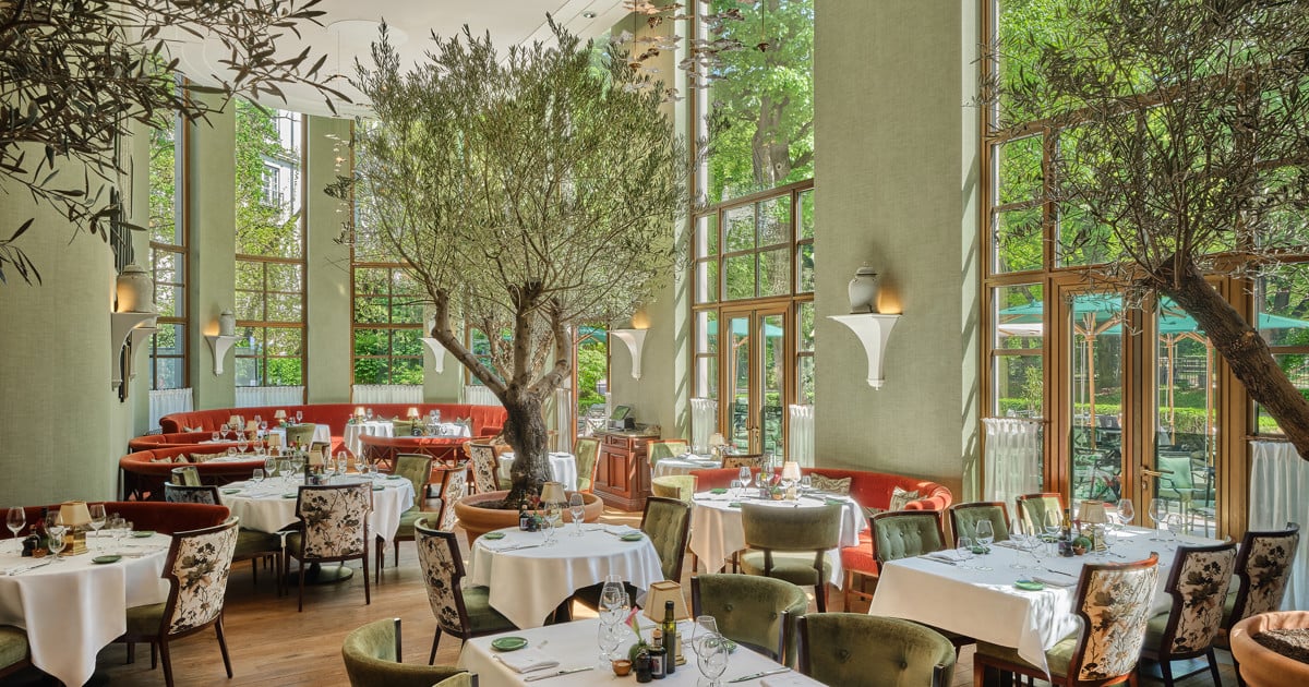 The Charles Hotel, eat & drink