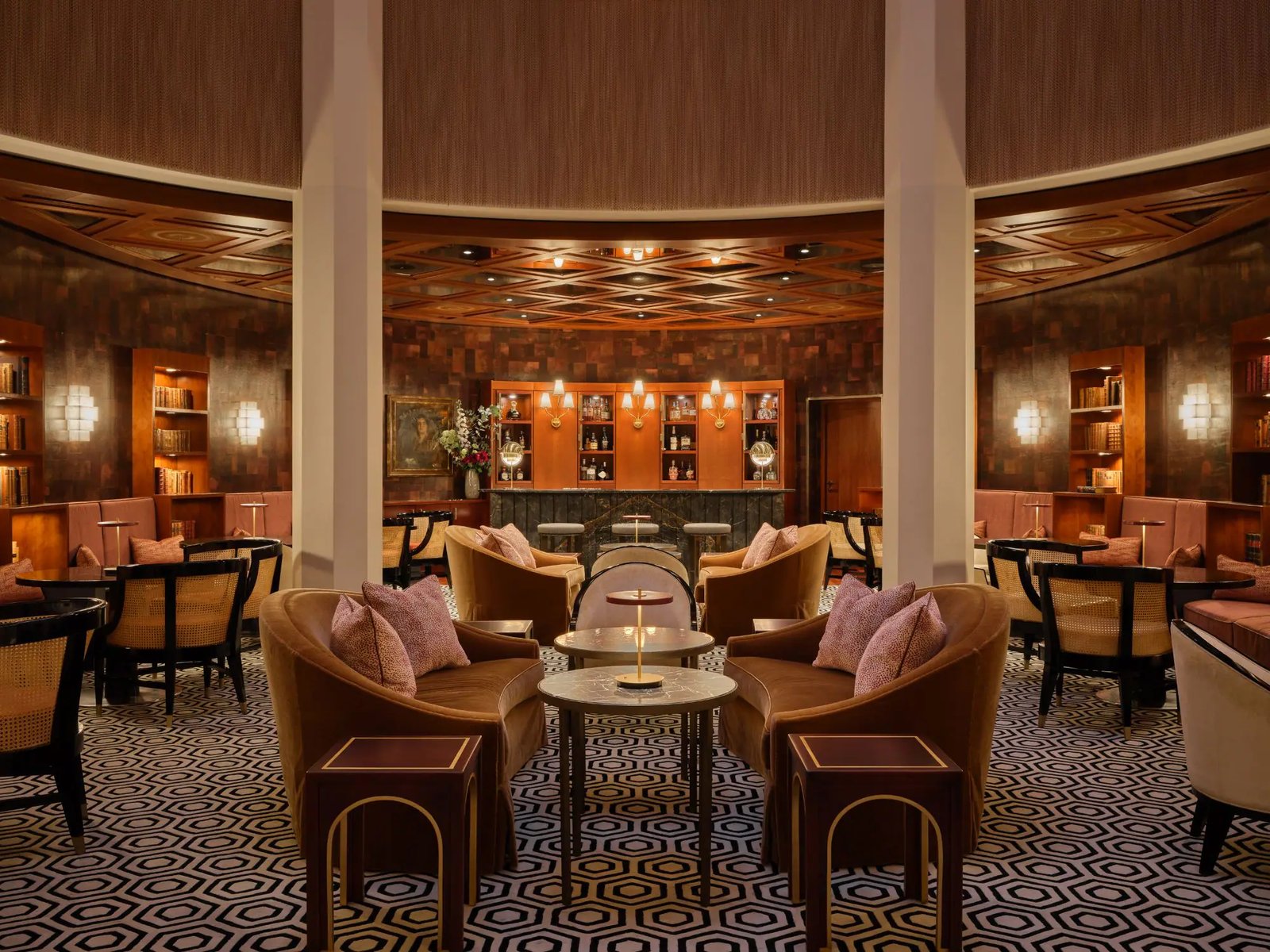 The Charles Hotel, eat & drink