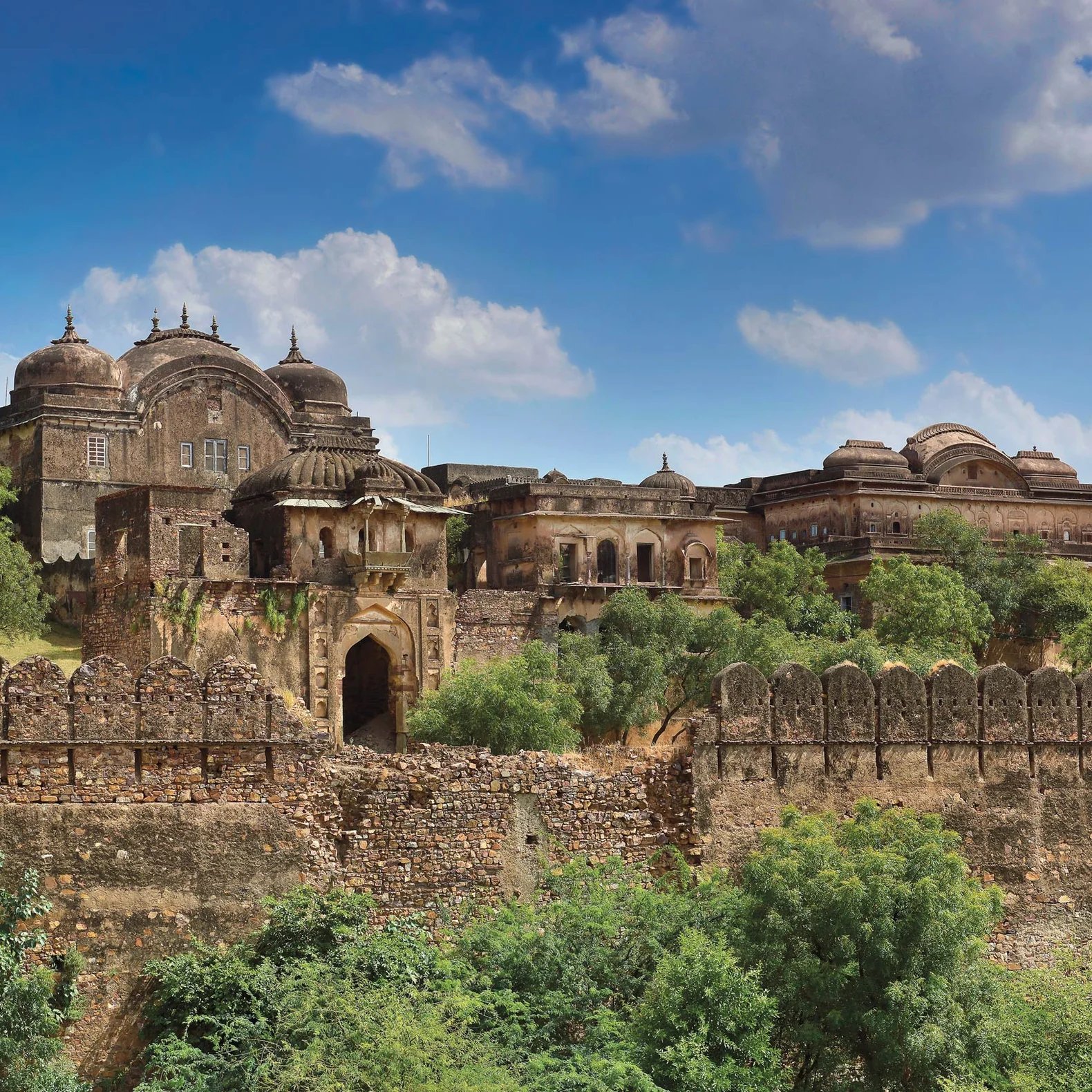 Six Senses Fort Barwara, backstory