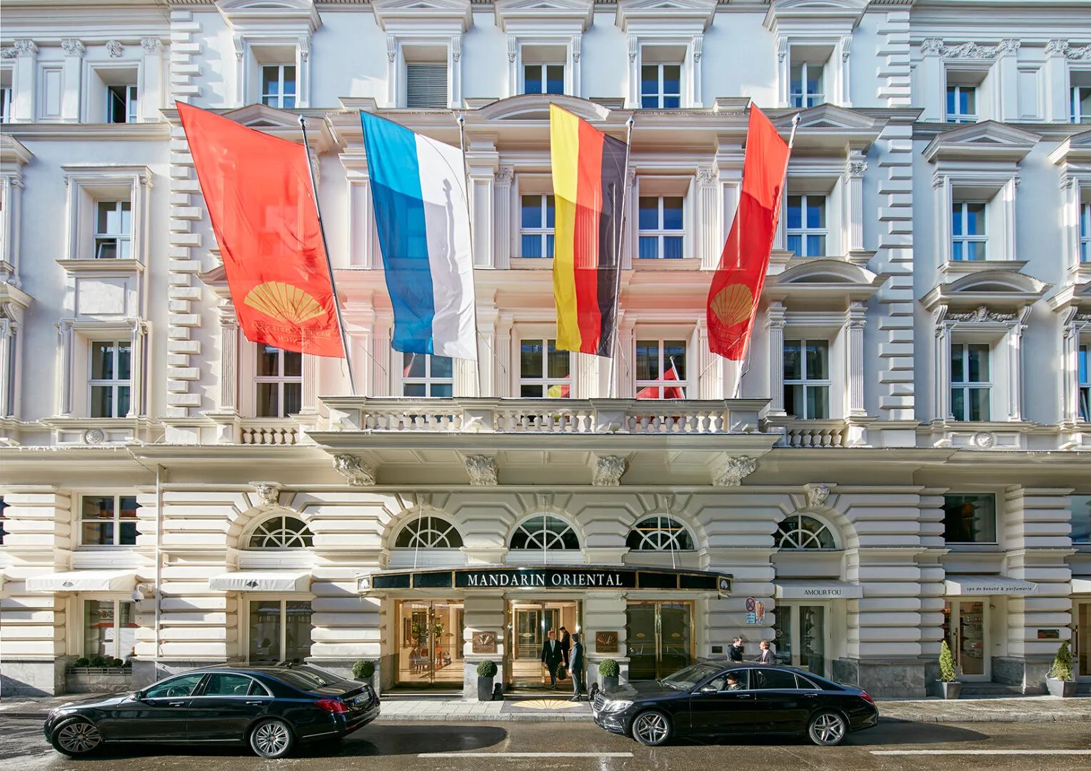 Mandarin Oriental, Munich, backstory