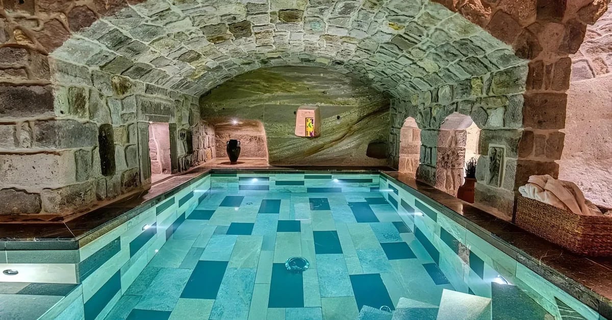Museum Hotel, the pool