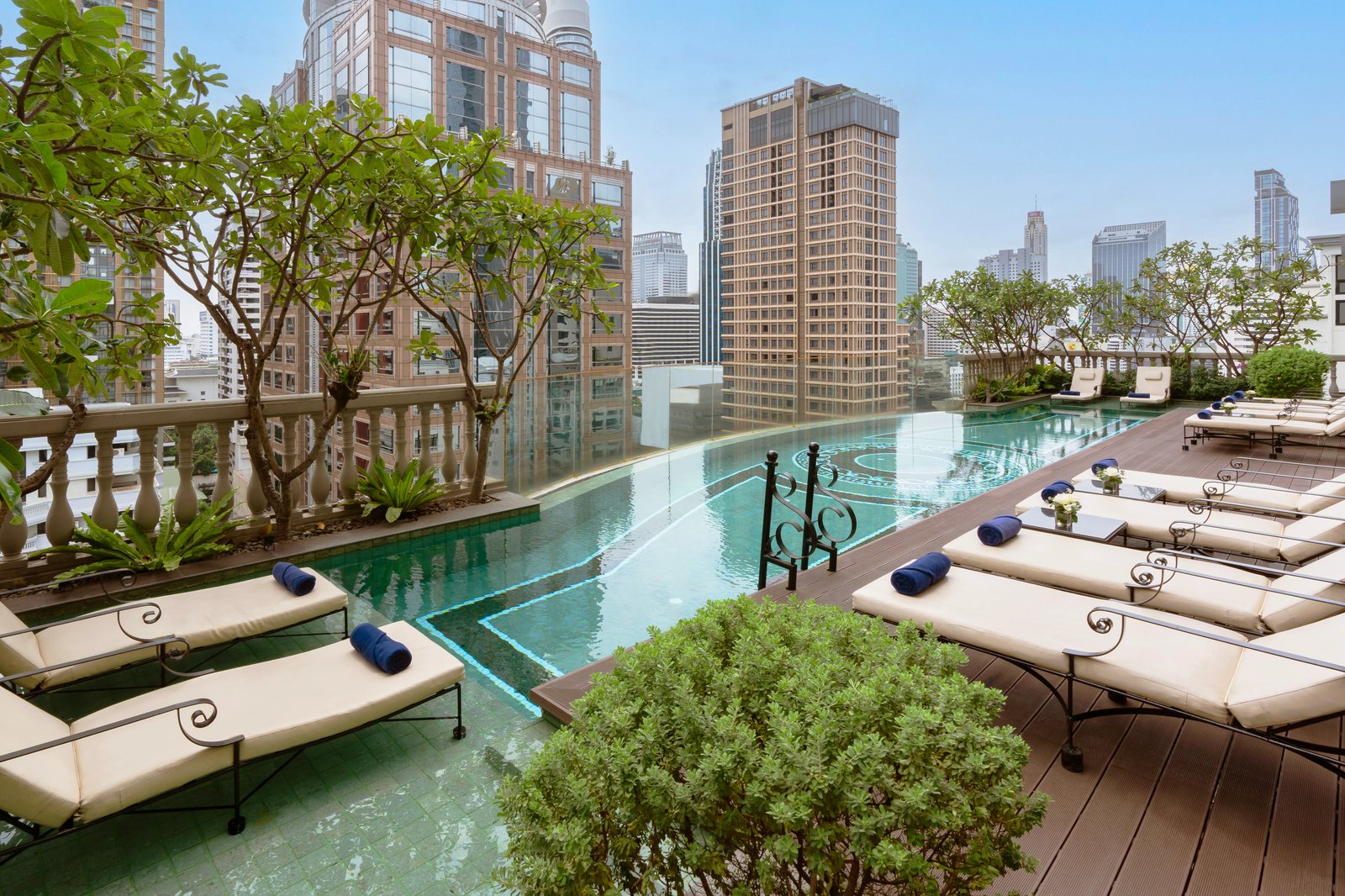 Hotel Muse Bangkok, Autograph Collection, the pool