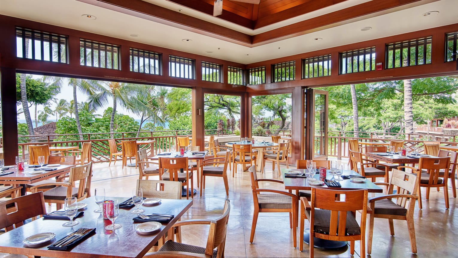 Four Seasons Resort Hualalai, 'ulu ocean grill