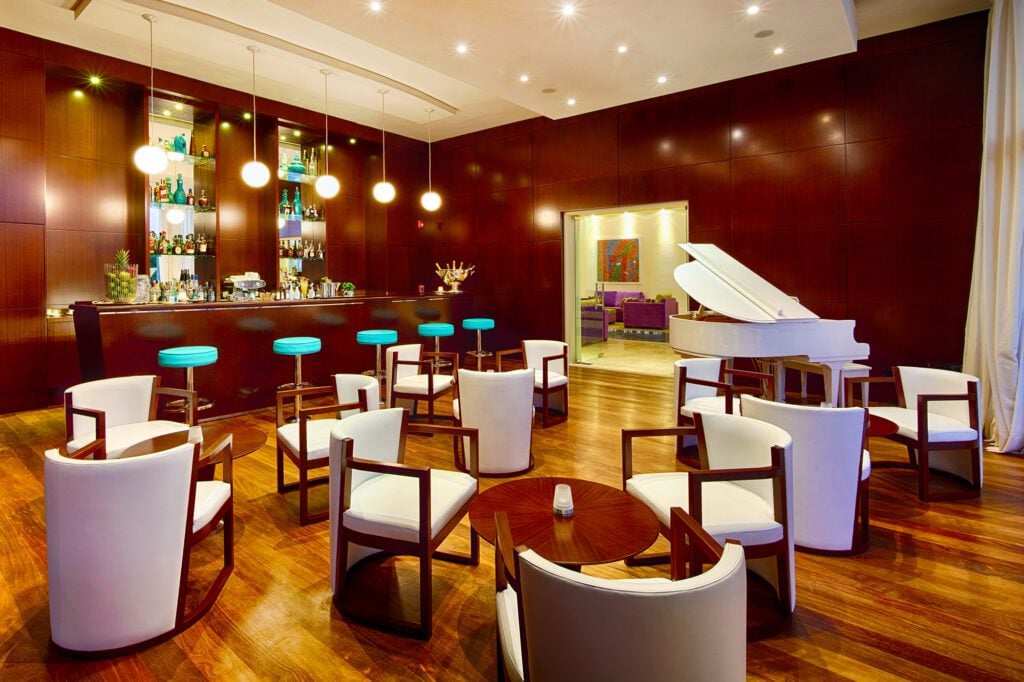 Eden Roc Cap Cana, eat & drink