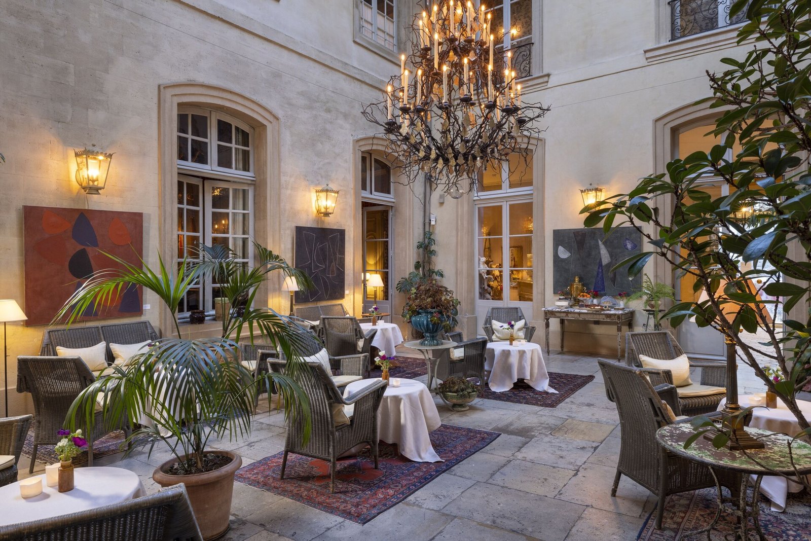 Hôtel La Mirande