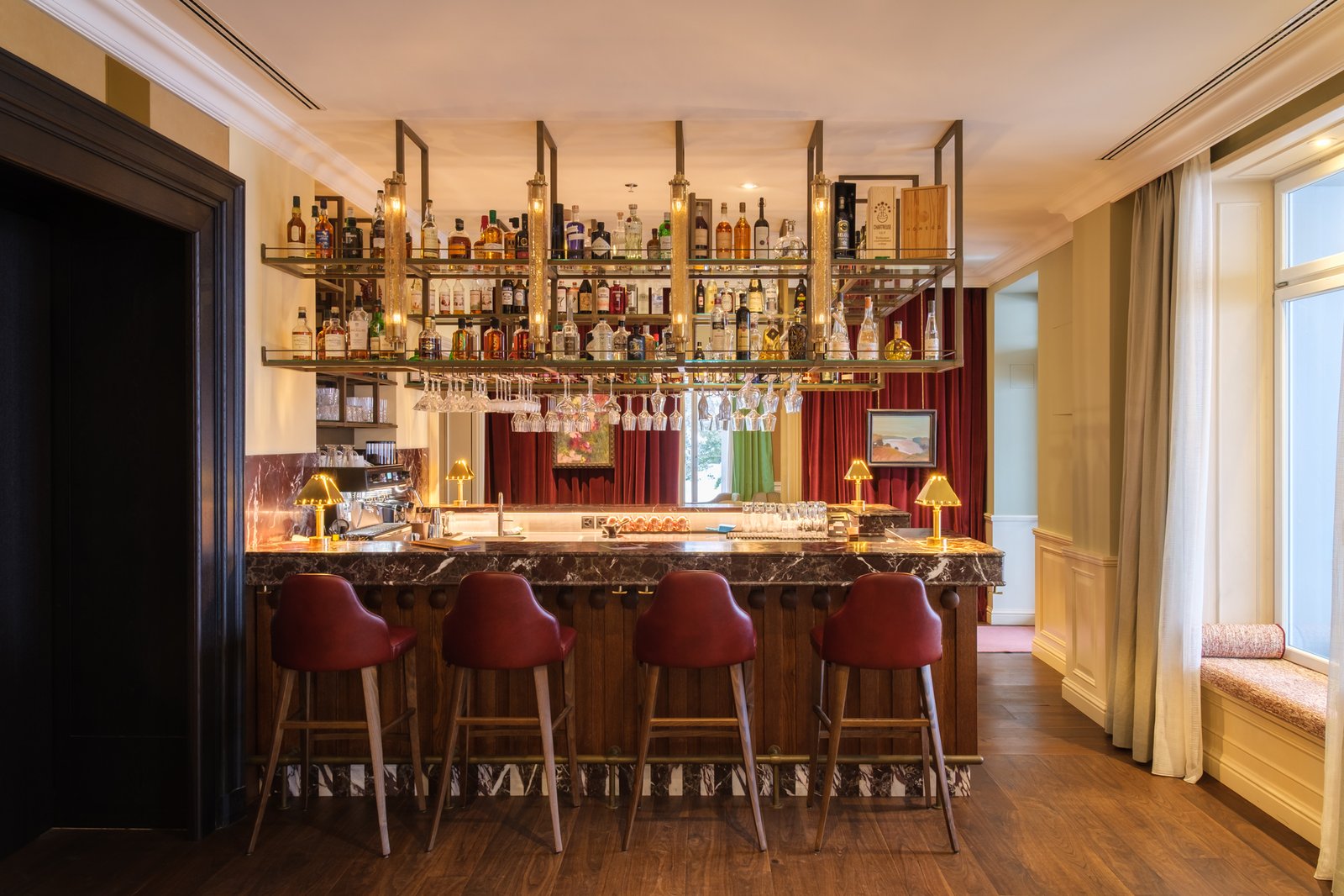 Hotel Villa Honegg, at the table