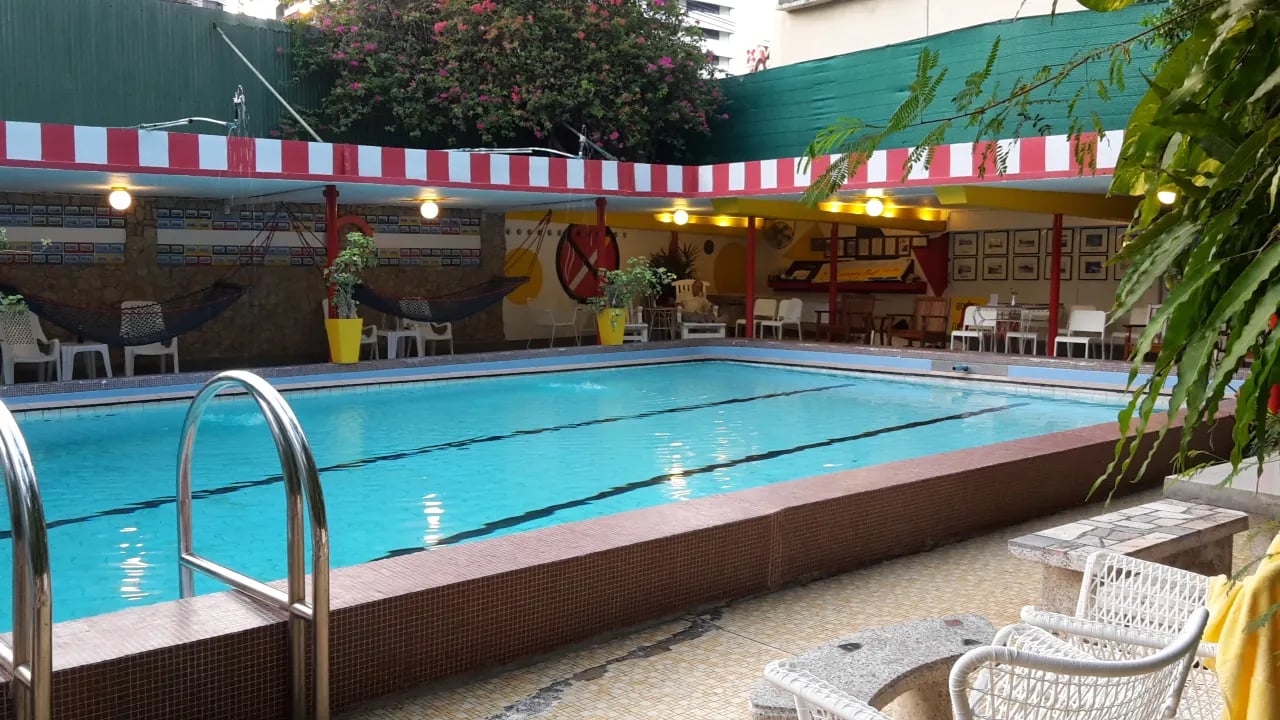 The Atlanta Hotel, the pool