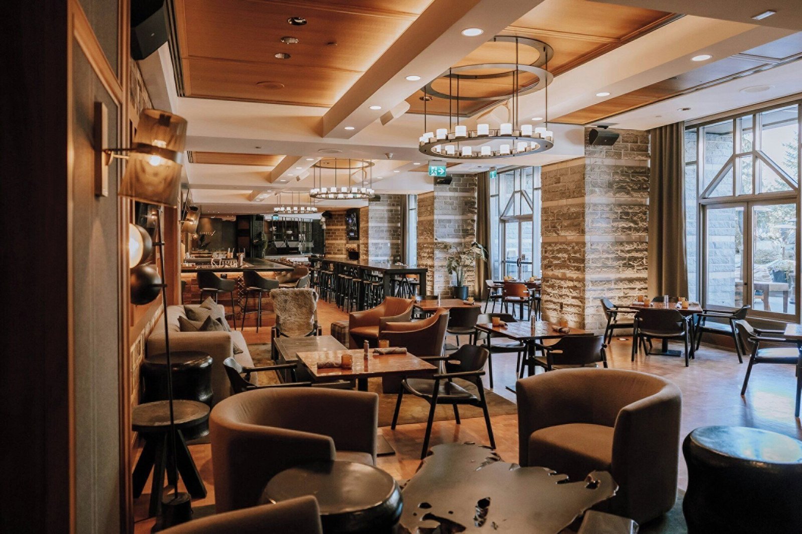 Four Seasons Resort Whistler, eat & drink