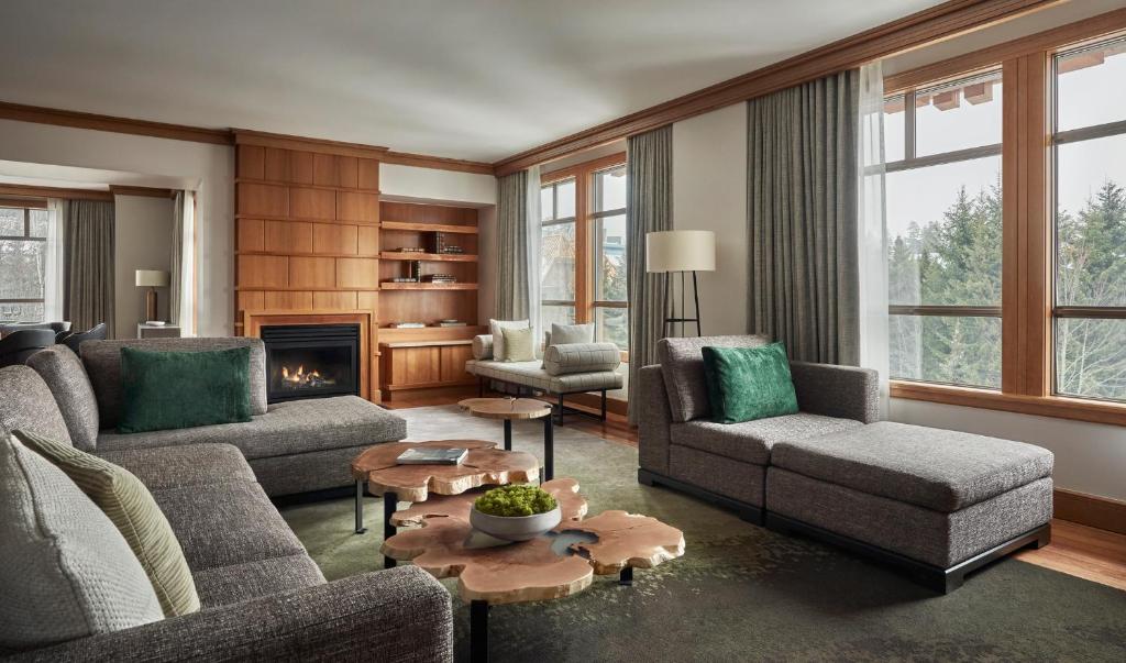 Four Seasons Resort Whistler, rooms