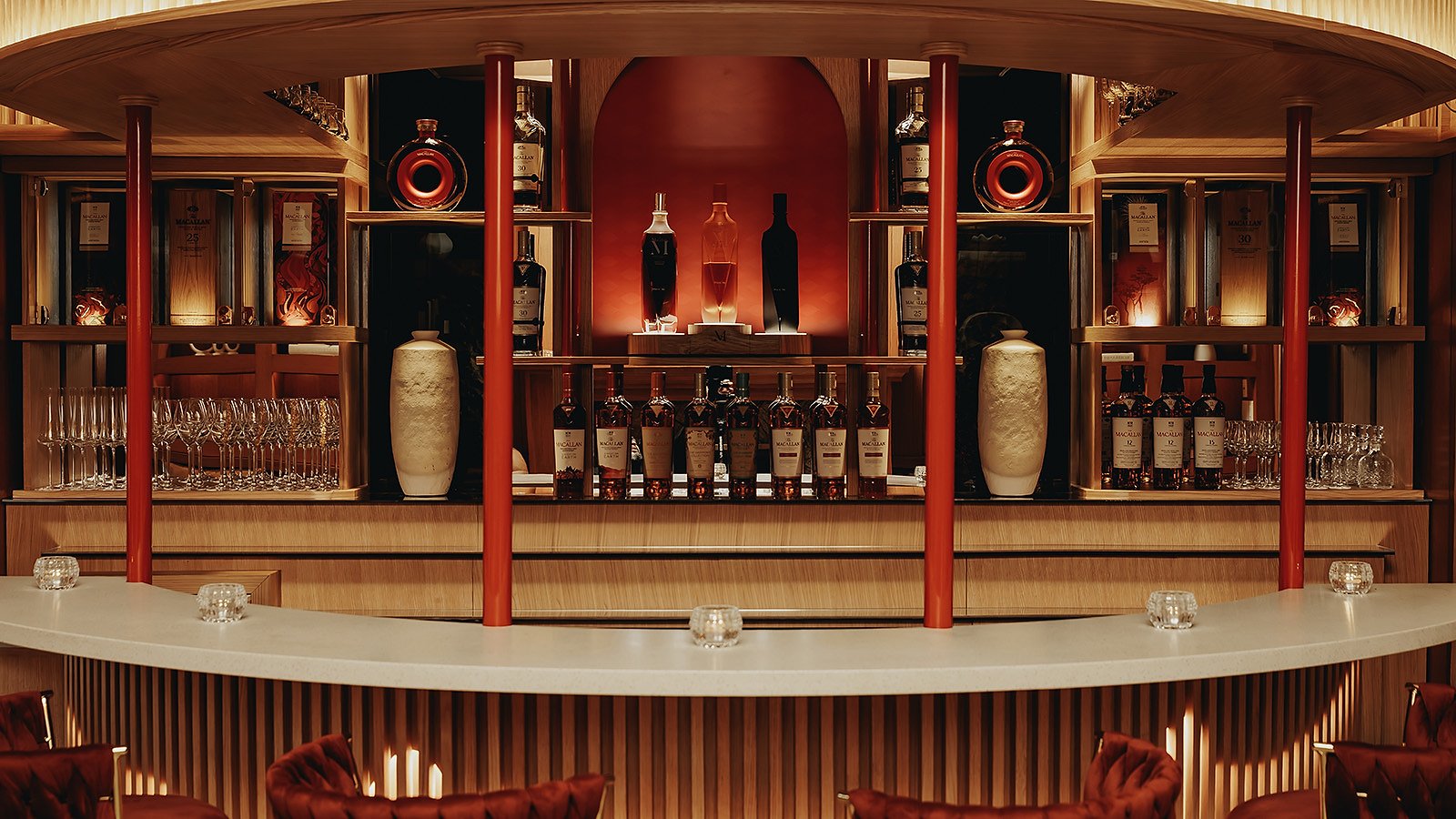 Four Seasons Resort Whistler, eat & drink