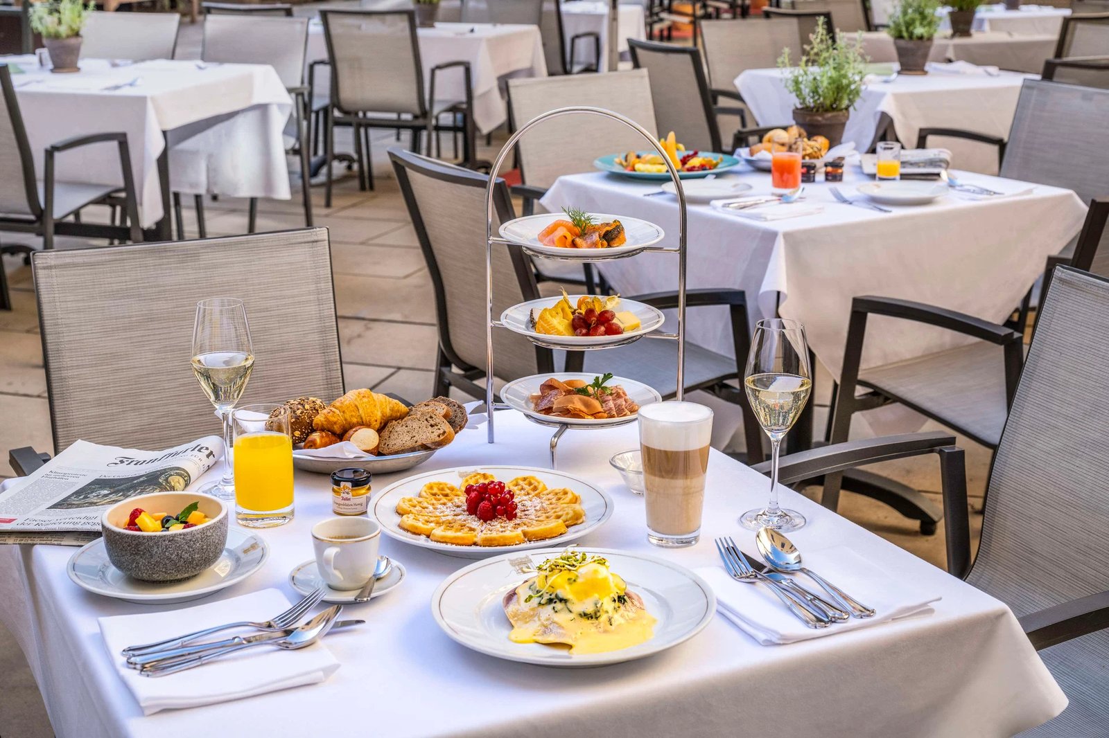 Hotel Taschenbergpalais Kempinski Dresden, eat & drink