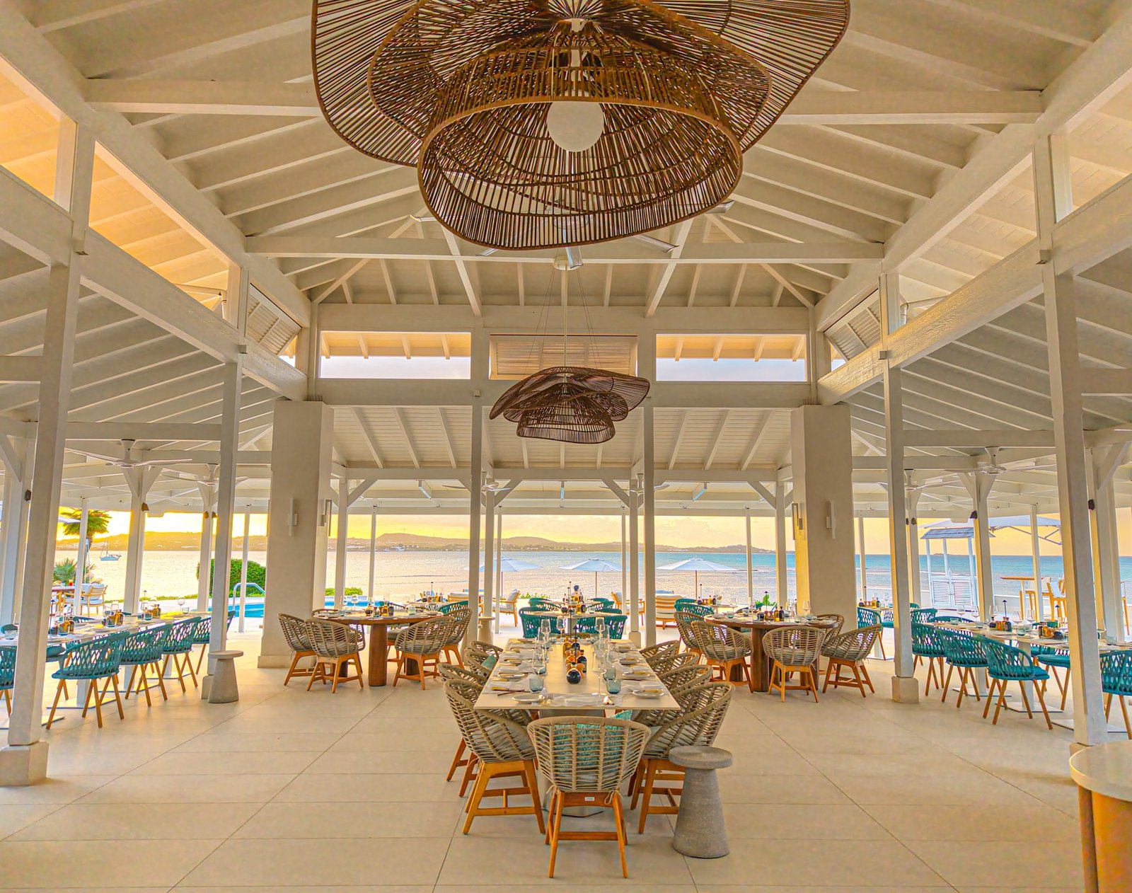 Jumby Bay Island, eat & drink