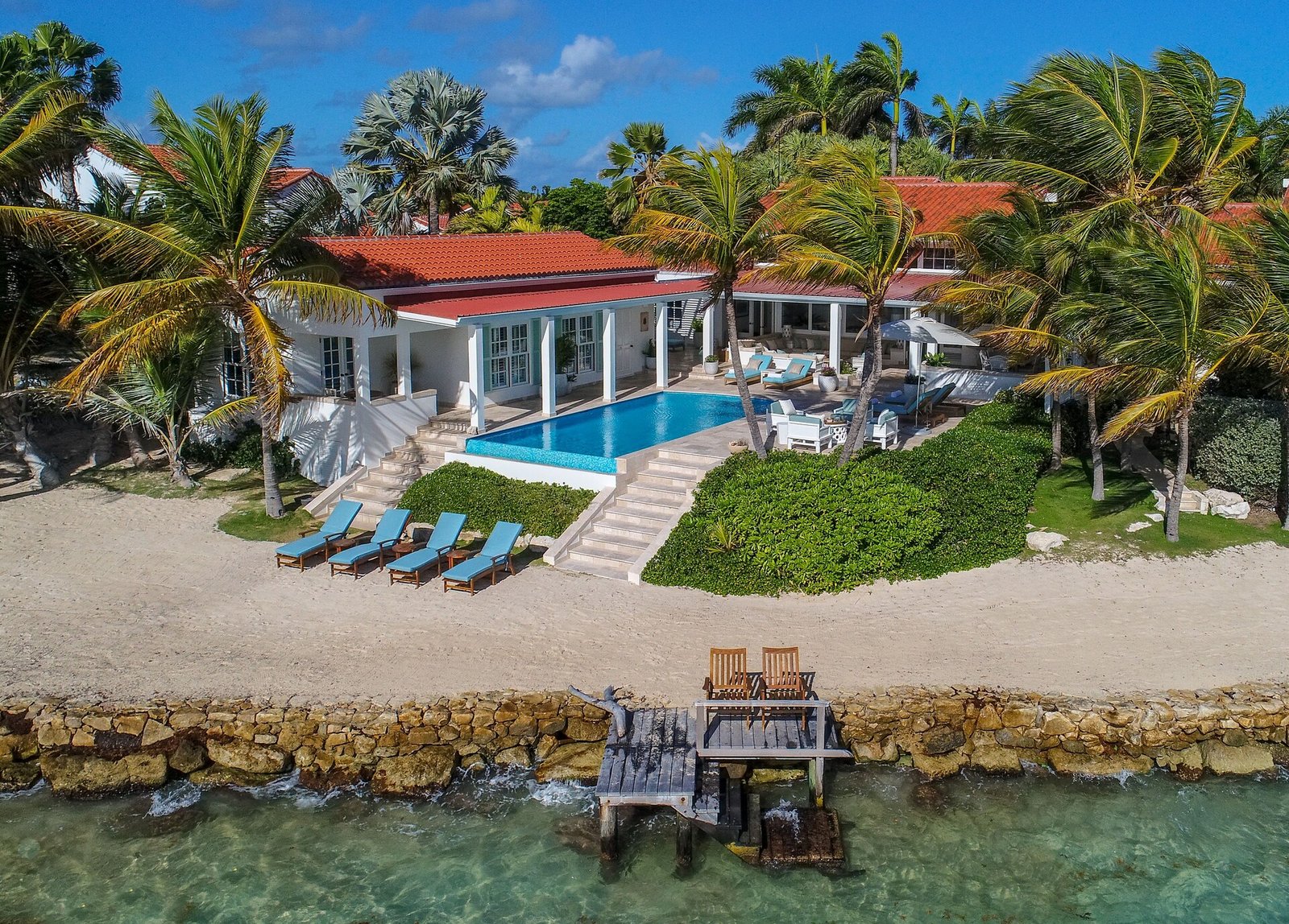 Jumby Bay Island, backstory